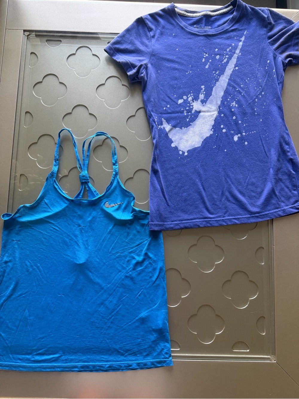 NIKE DRI-FIT Women’s Small Activewear Bundle Blue Racerback Tank & Graphic Tee